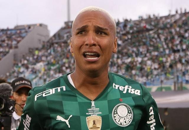 Imagem da noticia Deyverson posta mensagem em tom de despedida do Palmeiras: "Vou sentir saudade"