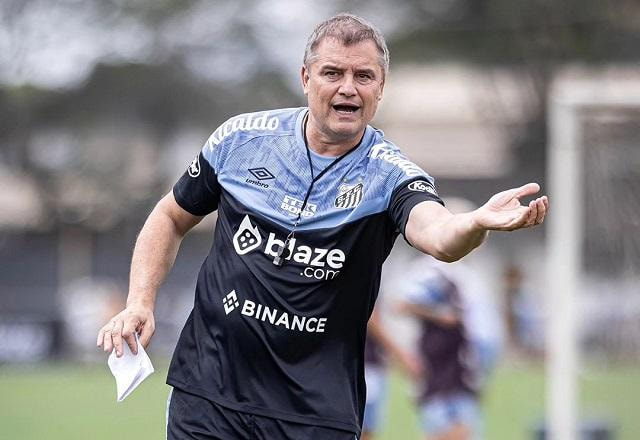 Imagem da noticia Santos demite Aguirre após cinco partidas no comando
