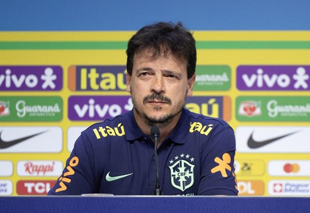 Imagem da noticia Com Endrick, Diniz convoca seleção brasileira para Eliminatórias da Copa