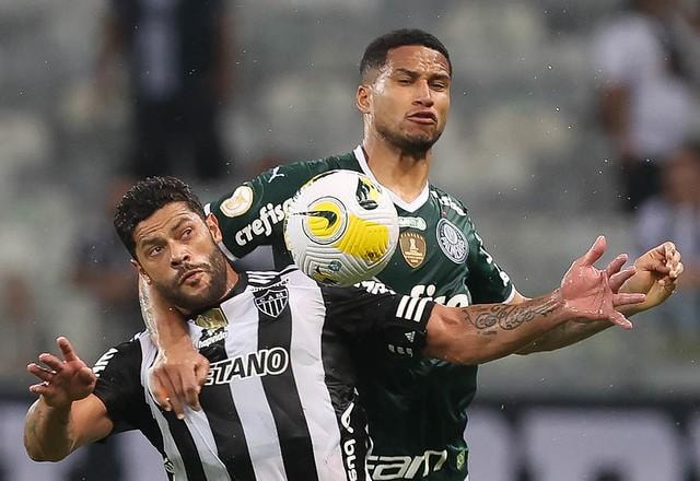 Imagem da noticia Palmeiras vence Atlético-MG no Mineirão e aumenta vantagem na liderança