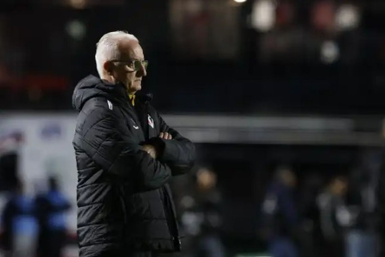 Imagem da noticia Dorival explica escalação de Dória após falhas no empate do São Paulo