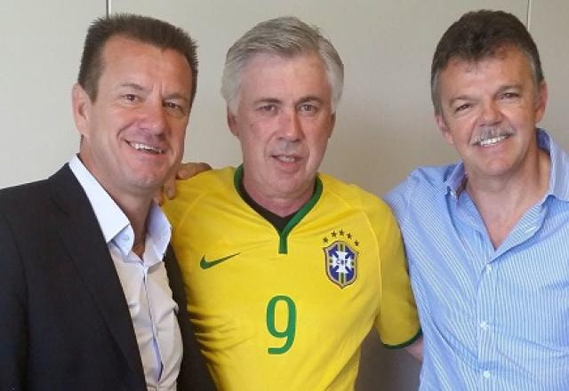 Imagem da noticia Ancelotti na mira da CBF: quantos estrangeiros já treinaram o Brasil?