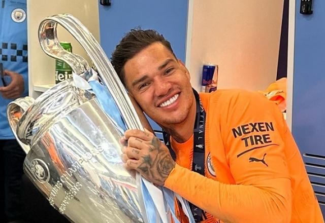 Imagem da noticia Dispensado pelo São Paulo, Ederson é herói do City no título da Champions
