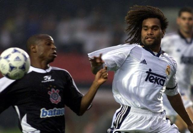 Imagem da noticia Corinthians x Real Madrid: relembre 'semi antecipada' do Mundial de 2000
