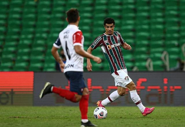 Imagem da noticia Em "revanche pessoal", Egídio quer Fluminense ligado: "Concentração no nível máximo"
