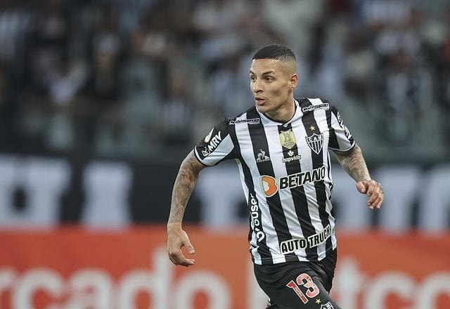 Imagem da noticia Emelec x Atlético-MG: onde assistir, escalações e desfalques