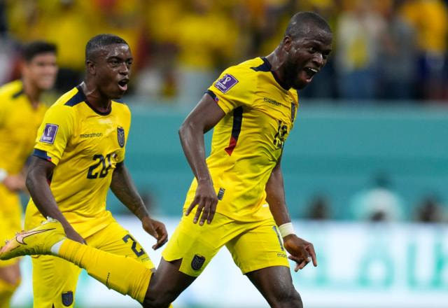 Imagem da noticia Equador vence Catar com tranquilidade em jogo de abertura da Copa