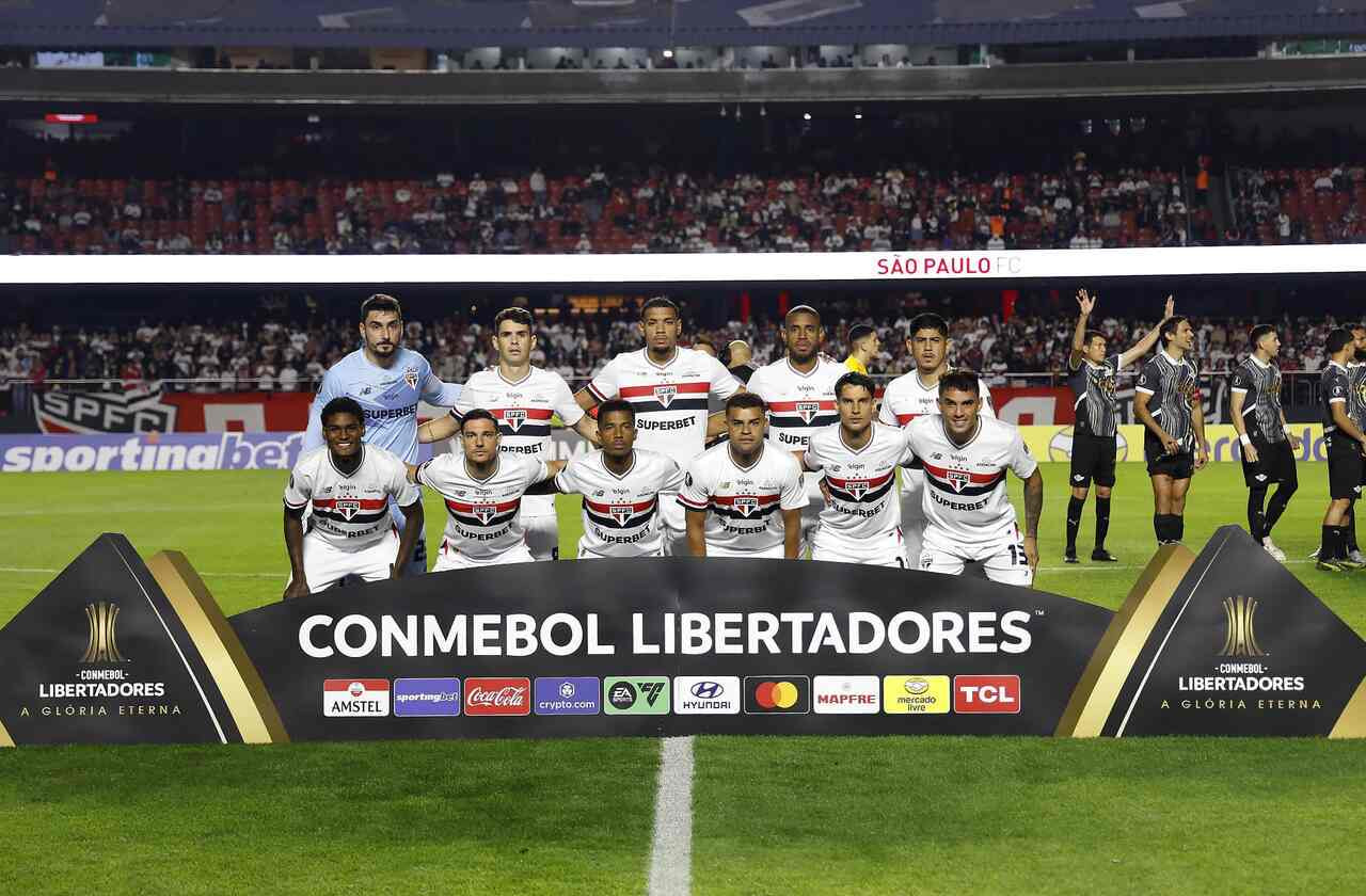 Imagem da noticia São Paulo tenta voltar às semifinais da Libertadores após nove anos