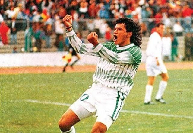 Imagem da noticia Ídolo boliviano chama Tite de "covarde" e deseja goleada contra o Brasil