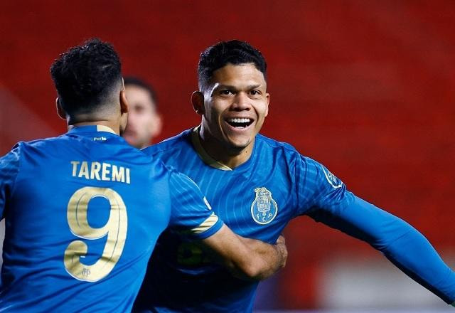 Imagem da noticia 3ª rodada da Champions tem hat-trick brasileiro e vitória do PSG sobre o Milan