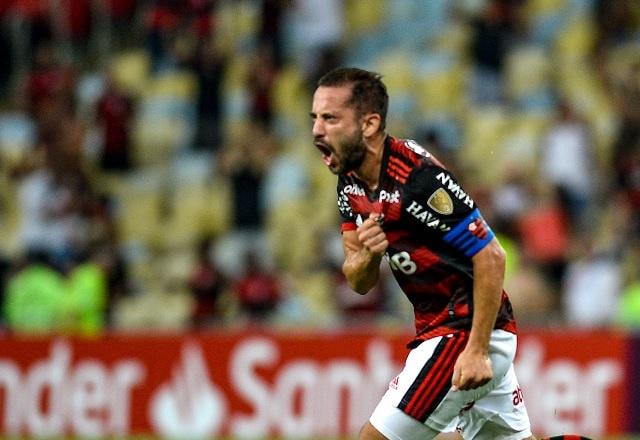 Imagem da noticia Éverton Ribeiro elogia Paulo Sousa: "Nos mostrou o caminho"