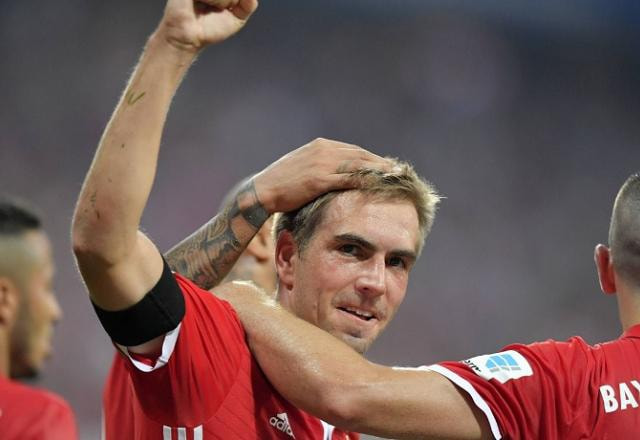 Imagem da noticia Ex-Bayern de Munique, Lahm detona PSG: "Parece uma loja de luxo"
