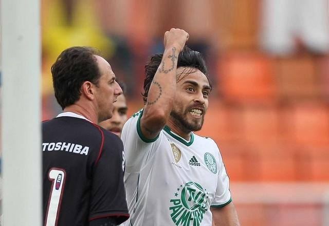 Imagem da noticia Ex-Palmeiras, Valdivia anuncia aposentadoria: "Cansei, foi o suficiente"