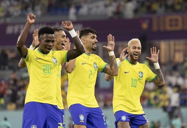 Imagem da noticia Ex-jogador dos Estados Unidos defende dança de brasileiros e detona críticos