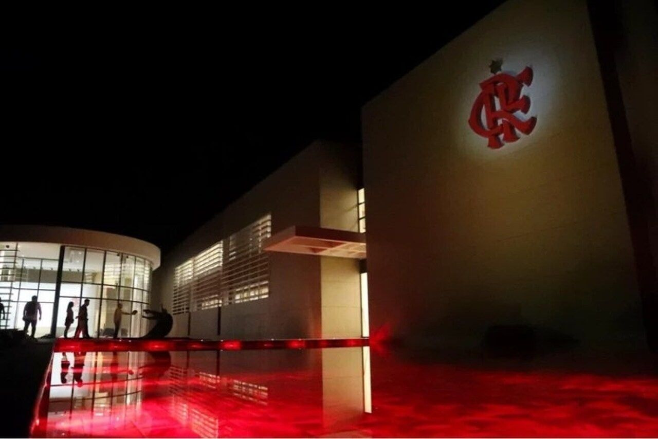 Imagem da noticia Flamengo reduz dívida no 1° semestre de 2025; veja valores