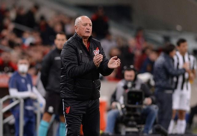 Imagem da noticia Felipão se aproxima de feito inédito na história da Libertadores