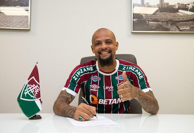 Imagem da noticia Fluminense renova contrato com Felipe Melo por mais um ano