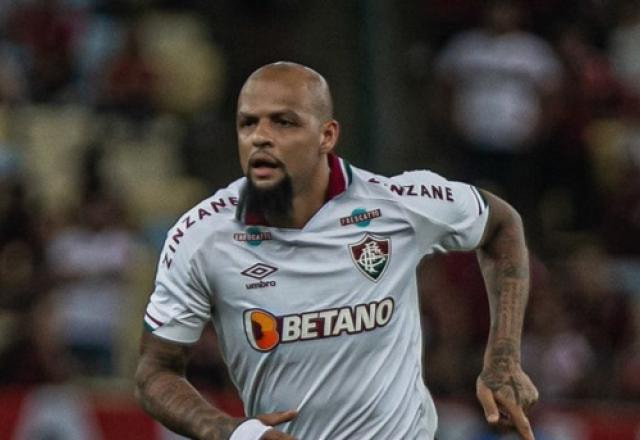 Imagem da noticia Árbitro relata ameaça e xingamentos de Felipe Melo em Flamengo x Fluminense