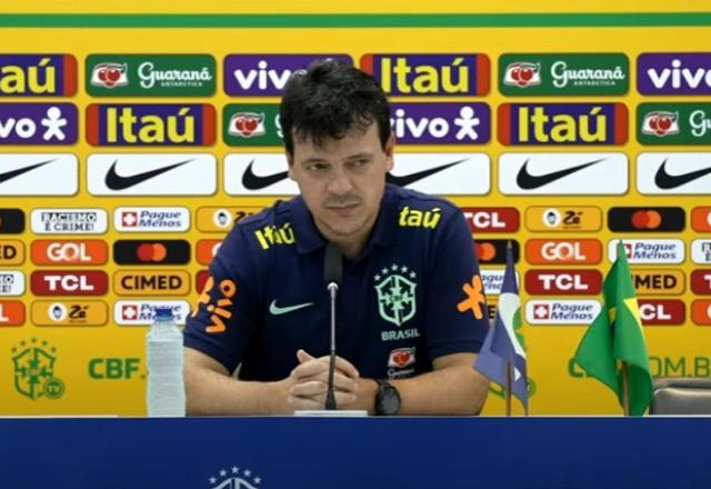 Imagem da noticia Diniz reprova torcedor que arremessou pipoca em Neymar: "Desrespeito"