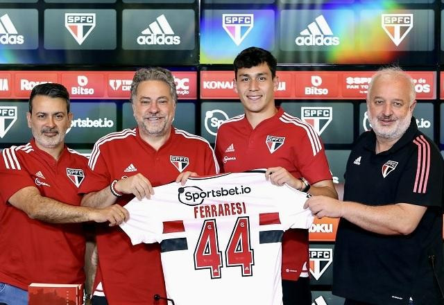 Imagem da noticia Ferraresi valoriza acerto com o São Paulo: "Não é retrocesso. É um passo adiante"