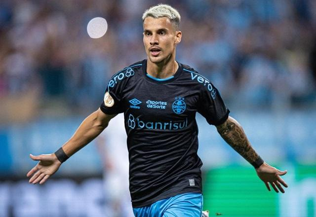 Imagem da noticia São Paulo confirma contratação do atacante Ferreirinha, ex-Grêmio