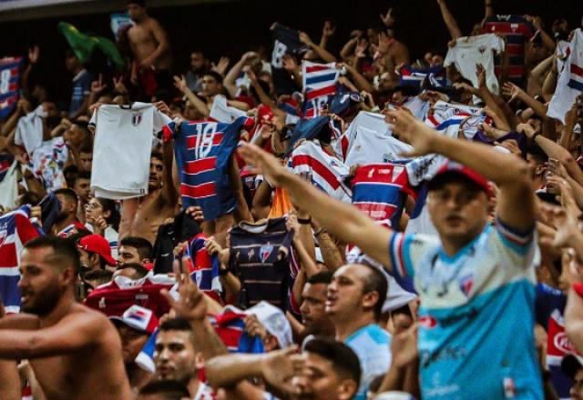 Imagem da noticia Fortaleza x River Plate terá mosaico antirracista: "O respeito tem de vencer"