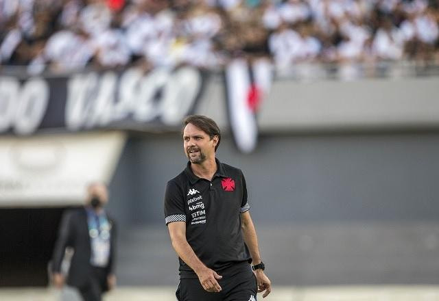 Imagem da noticia Fim da linha: Maurício Souza deixa o comando técnico do Vasco