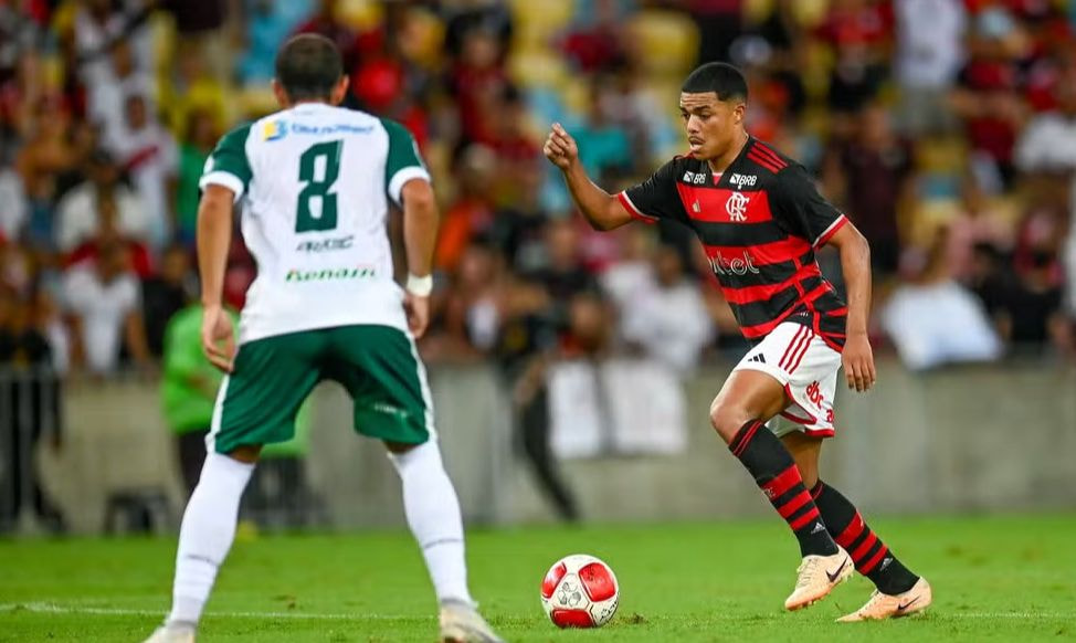 Imagem da noticia Fifa condena Estrela Amadora a pagar mais de 2,5 milhões de euros ao Flamengo