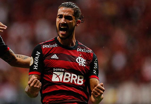 Imagem da noticia Flamengo fecha acordo com Fenerbahçe por Gustavo Henrique