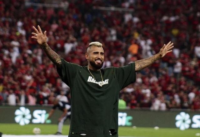 Imagem da noticia Flamengo anuncia a contratação do volante Arturo Vidal