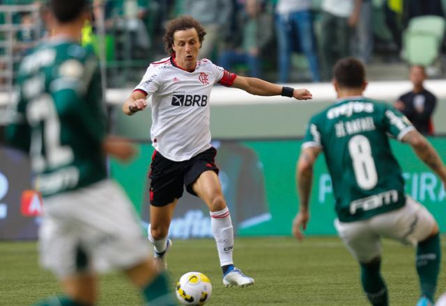 Imagem da noticia David Luiz tem "hepatite leve" confirmada pelo Flamengo