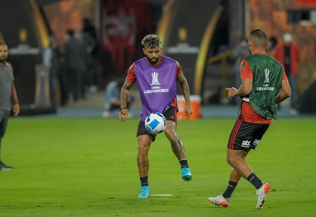 Imagem da noticia Universidad Católica x Flamengo: onde assistir, escalações e desfalques