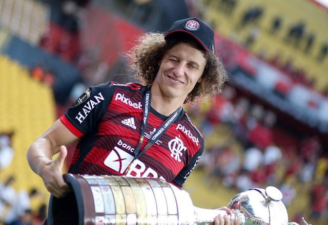 Imagem da noticia Flamengo acerta renovação do contrato de David Luiz por mais um ano