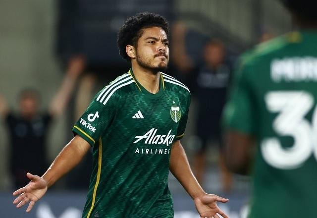 Imagem da noticia Flamengo tem interesse na contratação de meia ex-Vasco