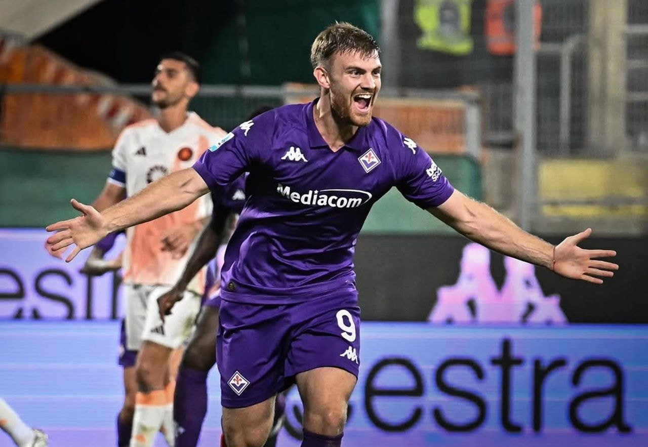 Imagem da noticia Flamengo mira em atacante da Fiorentina como novo camisa 9