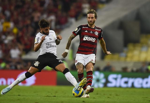 Imagem da noticia Flamengo x Corinthians: onde assistir, escalações e desfalques