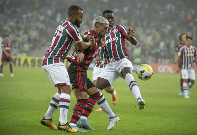 Imagem da noticia Flamengo x Fluminense: onde assistir, escalações e desfalques