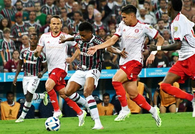 Imagem da noticia Fluminense e Inter empatam em jogo de reviravoltas no Maracanã