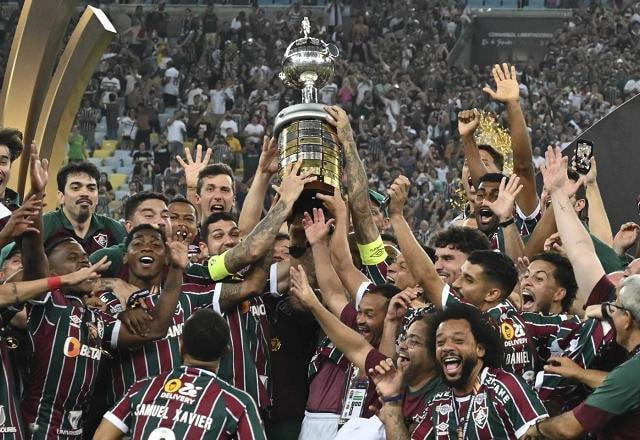 Imagem da noticia Premiação da final da Libertadores é maior que a da Champions? Entenda