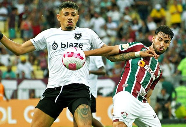Imagem da noticia Fluminense sai atrás e busca empate com o Botafogo no clássico carioca