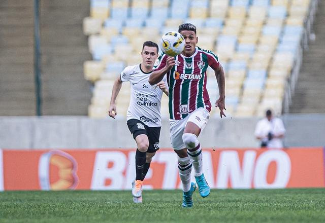 Imagem da noticia Fluminense x Corinthians: onde assistir, escalações e desfalques