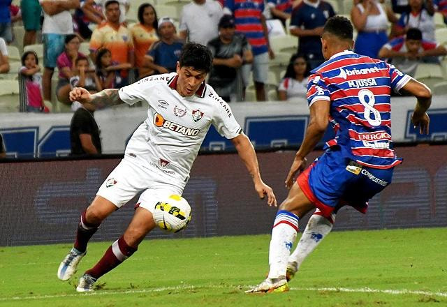 Imagem da noticia Fortaleza x Fluminense: onde assistir, escalações e desfalques