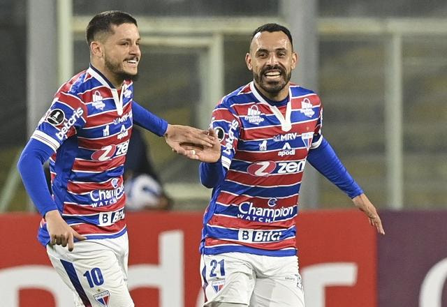 Imagem da noticia Fortaleza vence Colo-Colo no Chile e avança às oitavas da Libertadores