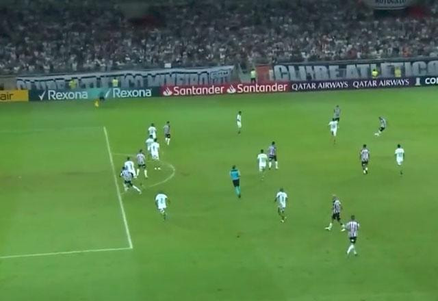 Imagem da noticia VP do Flamengo ironiza erro a favor do Atlético-MG: "Começou o ano"