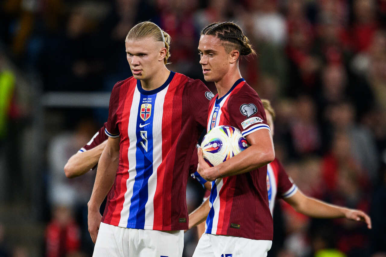 Imagem da noticia Haaland pediu desculpas a goleiro rival após marcar cinco gols pela Noruega