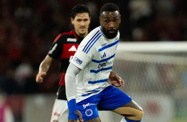 Cruzeiro tem nove desfalques e aposta na base contra o Athletico-PR Cruzeiro tem nove desfalques e aposta na base contra o Athletico-PR