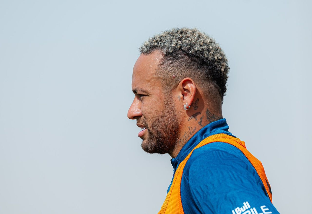 Imagem da noticia Neymar desfalca treino do Al Hilal após indisposição estomacal