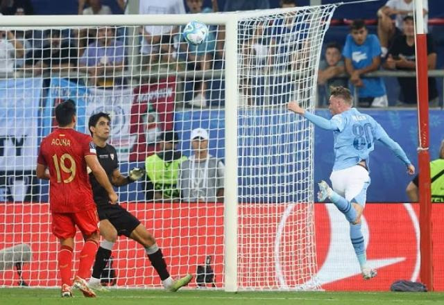Imagem da noticia Manchester City vence Sevilla nos pênaltis e é campeão da Supercopa da Europa