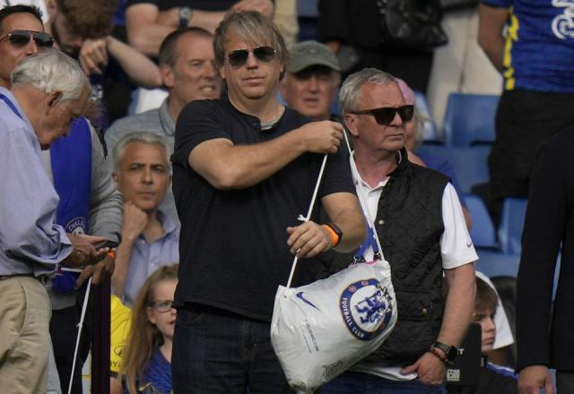 Imagem da noticia Governo britânico aprova venda do Chelsea, e novo dono investirá R$ 1 bilhão em reforços