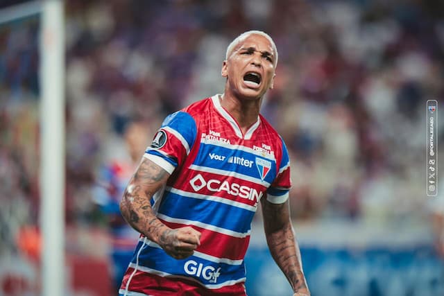 Deyverson é o novo reforço da LDU, do Equador Deyverson é o novo reforço da LDU, do Equador